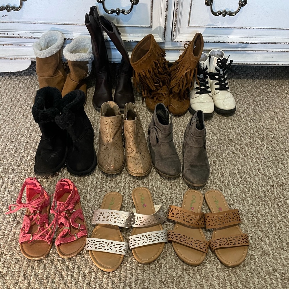 Girls Shoes